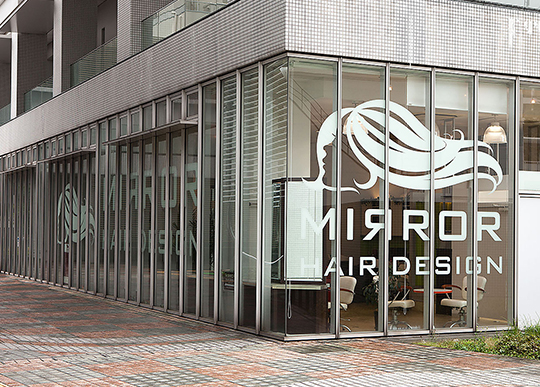 MIRROR HAIR DESIGN（ミラーヘアデザイン）